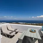 Seven 4* Imerovigli (Santorini)