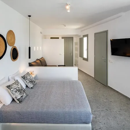 Seven Imerovigli (Santorini)