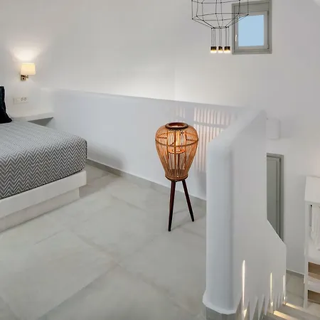 Seven Imerovigli (Santorini)