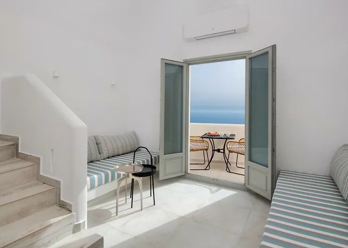 Seven Ξενοδοχείο με διαμερίσματα 4*