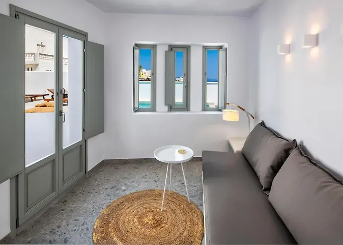 Apartahotel Seven Imerovigli (Santorini)