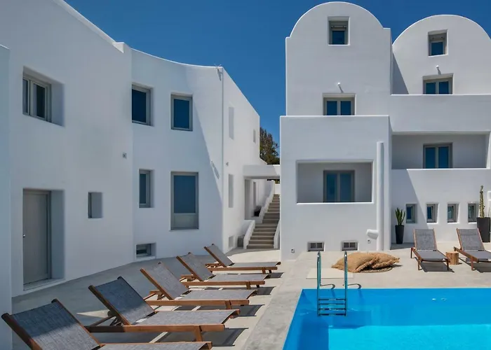 Seven 4* Imerovigli (Santorini)
